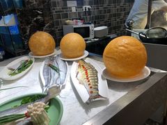 大麻球-钱江大院(三花国际店)