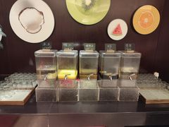 -亮马河饭店翠雅咖啡厅