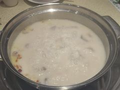 -煲大王猪肚鸡·椰子鸡火锅(红谷滩万达店)
