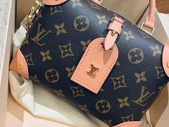 -LV路易威登(杭州万象城店)