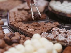 -Laderach 莱德拉(上海环贸iapm店)