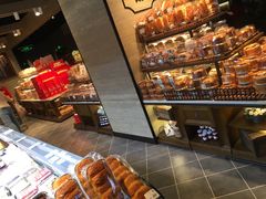 -胖东来生活广场(健康路店)