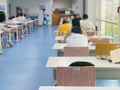 -南山图书馆(常兴路店)