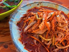 -不起眼麻辣烫凉皮店