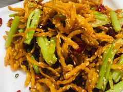 -桂萍特色牛筋牛杂(长堤街总店)