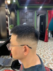 -豪帅男士理容馆