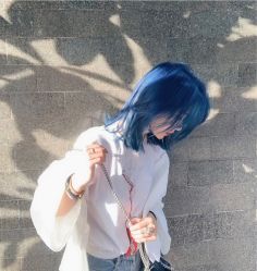 -Hello Lady发型设计