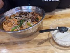 -柳州肥姨妈大骨螺蛳粉(曹路店)