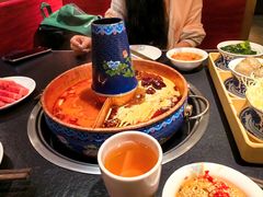 -咏江南·苏式火锅·苏州评弹(观前街店)