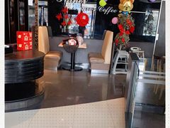 -必胜客(漕宝路店)