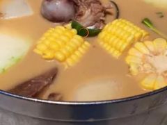 猪蹄煲-肥仔文澳门猪骨煲(南京西路店)