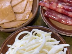 -黄潇洒老火锅(九眼桥宏济巷店)