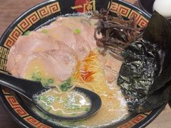 -一兰拉面(新宿中央东口店)