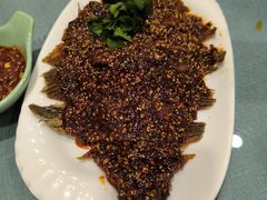 偏口烤鱼-春花民族美食(佳木斯总店)
