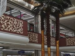 -汉口北国际商品交易中心品牌服装城