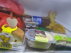 -华荣西饼(列东店)