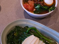 焖肉小锅米线-半山腰·云南菜(侨福芳草地店)