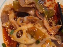 -姚姚酸菜鱼·金戈戈香港豉油鸡(喜荟城联名店)