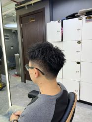 -藤野造型烫发染发