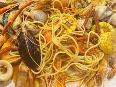 -席娜卡琳火车铁道夜市