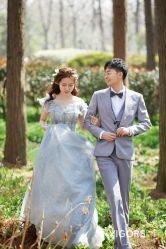 -雪中彩影婚纱摄影·微光艺术中心