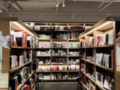 -茑屋书店(天目里店)