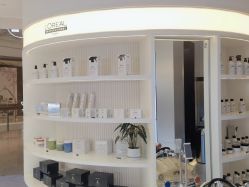 -PE SALON