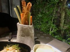 -穹六人间 people 6(岳阳路店)