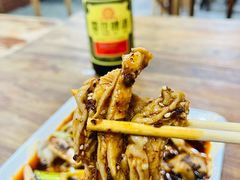招牌热拌肥肠-朱大嘴肥肠血旺(福字街店)