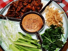 -老郑家东北春饼(龙悦居店)
