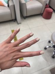 -进巍美甲美睫店