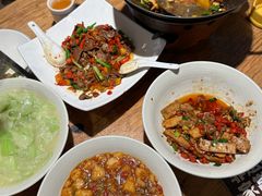 -聚鑫朋酸菜肥肠(九龙仓店)