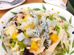 水果色拉-萨莉亚意式餐厅(南京环亚凯瑟琳广场店)