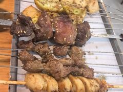 -亿牌牌东北烧烤(怀特店)