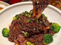 -江城小馆陕南妈妈菜·全球旅行餐厅(钟楼店)
