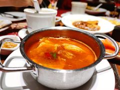 冬阴功汤-四海一家自助餐(益田假日广场店)