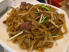 干炒牛河-文记壹心鸡(宝华路店)