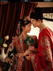 -雪中彩影婚纱摄影·微光艺术中心