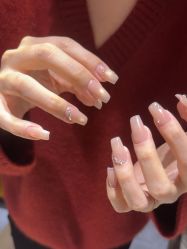 -Nail Me美甲美睫
