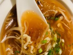 酸汤一品翅-顺峰(农展馆店)