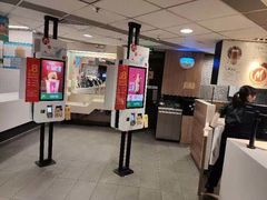 -麦当劳(东方时代广场分店)