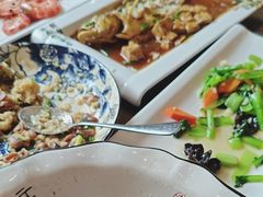 -宾朋海鲜饭庄(兴海路店)