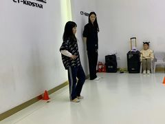 -潮童星少儿模特形体培训(郑州总校)