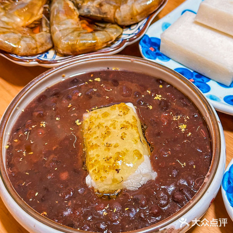 又来哼蟹二将啦‼️吃烤肉品酱蟹一次吃过瘾