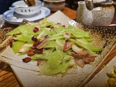 -滇香肴·云南菜蒸汽石锅鱼(云南北路店)