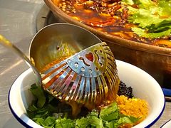 -铜瓢江湖兔火锅(水碾河社区店)