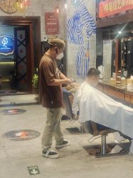 点击看大图 -T.1 hair salon烫染接发