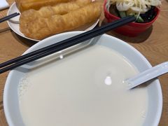 -三好食堂(煎饺·馄饨·肉饼米线·盛世广场店)