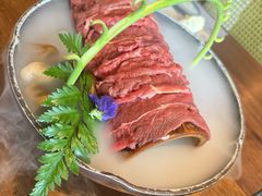 -盡膳口福跷脚牛肉火锅(晶耀前滩店)