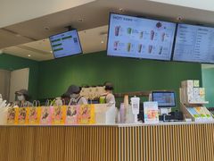 -奈雪的茶(优特汇店)